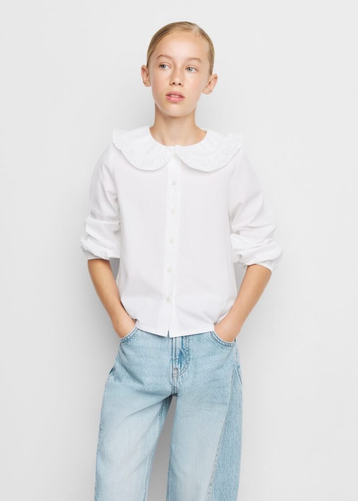 Camisa com gola babydoll