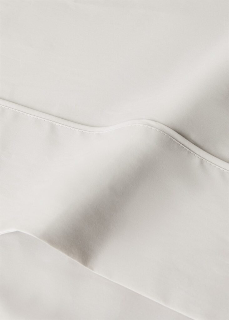 Lençol de cima de percal de 300 fios com detalhe de vivo Cama de 90 cm