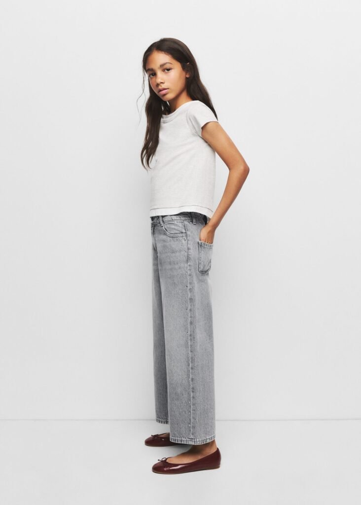Jeans culotte com tachas