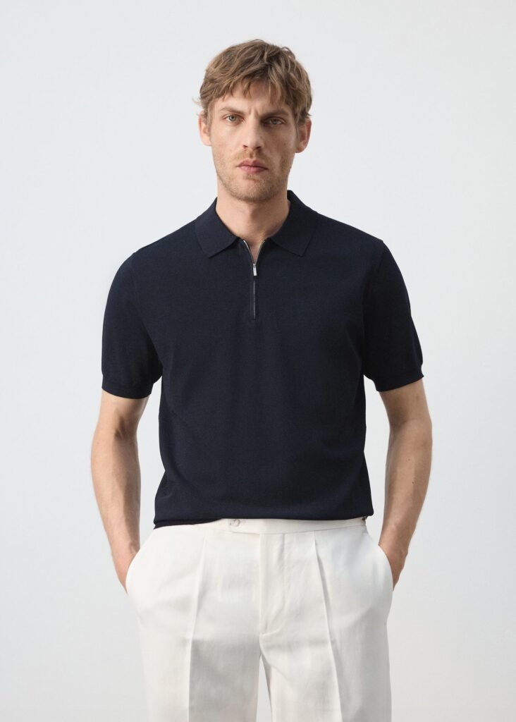Polo de malha com fecho de correr