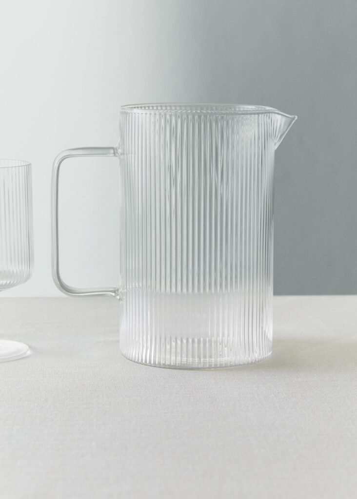 Vaso de borossilicato com relevo de linhas