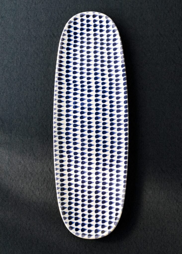 Travessa oval de grés com estampado tamanho grande