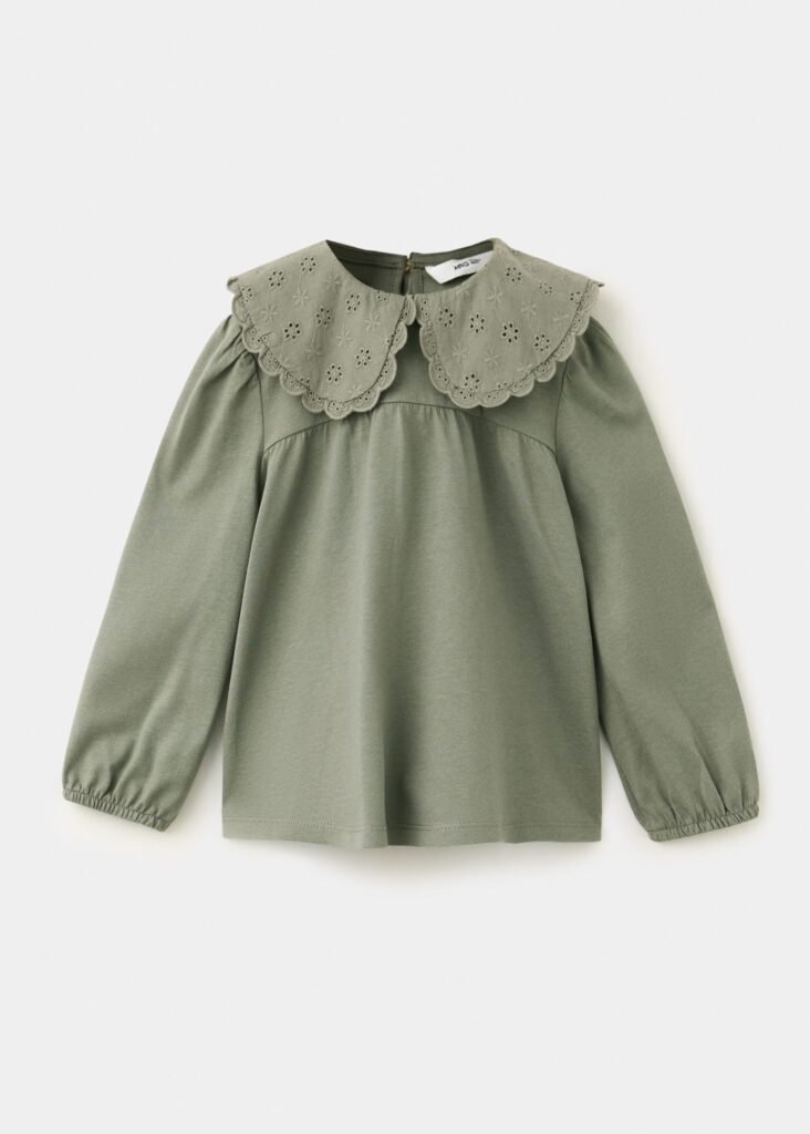 T-shirt baby-doll com bordados