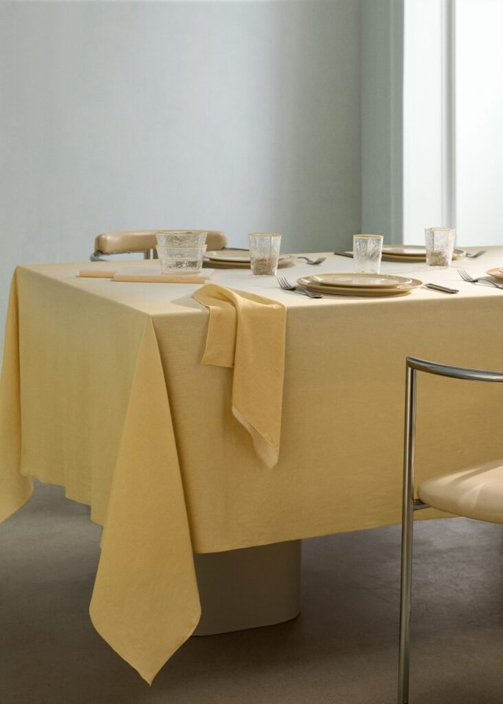 Toalha de mesa degradê de algodão e linho 2 a 4 pessoas