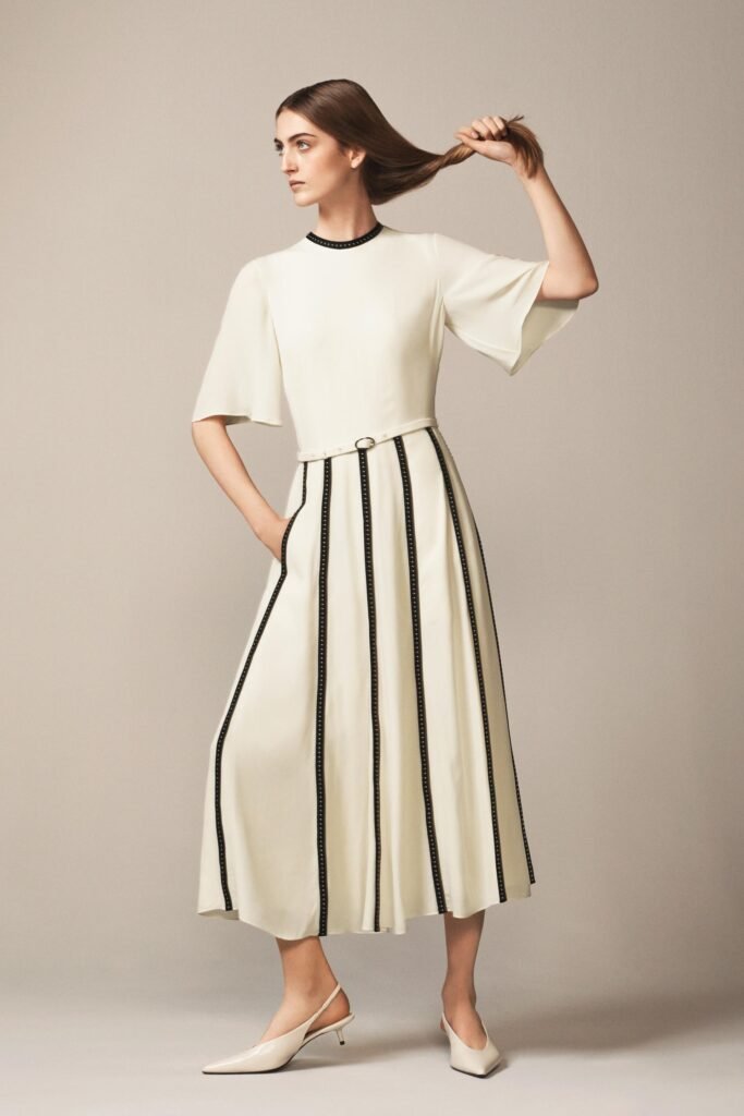 VESTIDO TIRAS CONTRASTE TACHAS - THE ITEM