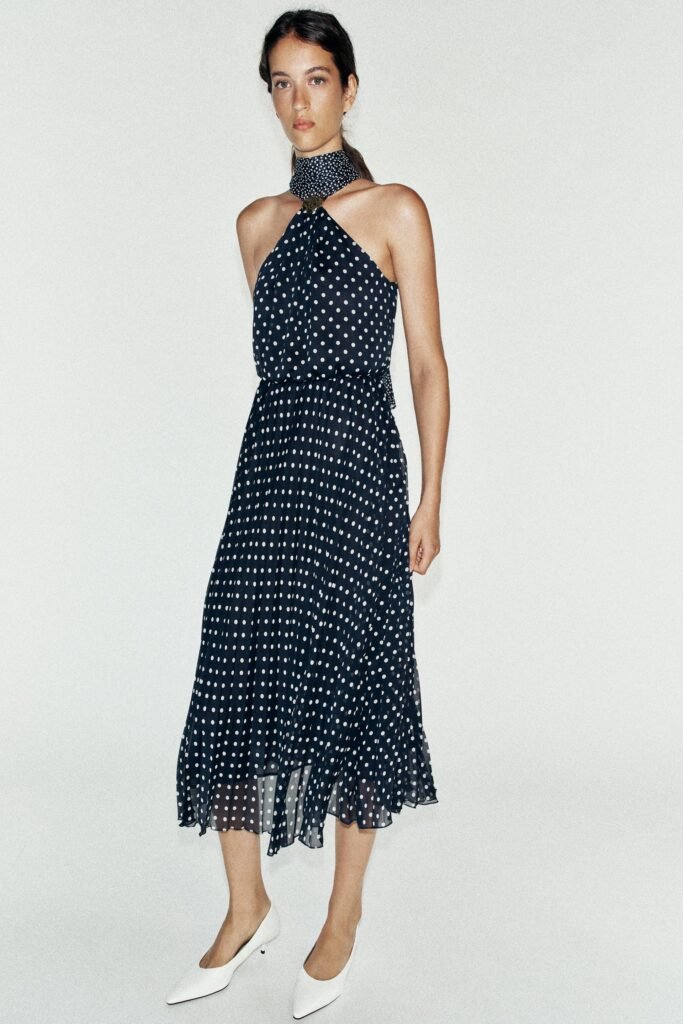 VESTIDO MIDI HALTER BOLINHAS