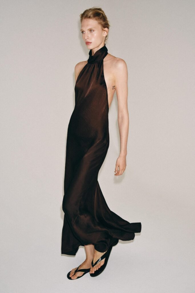 VESTIDO COMPRIDO DECOTE HALTER ZW COLLECTION