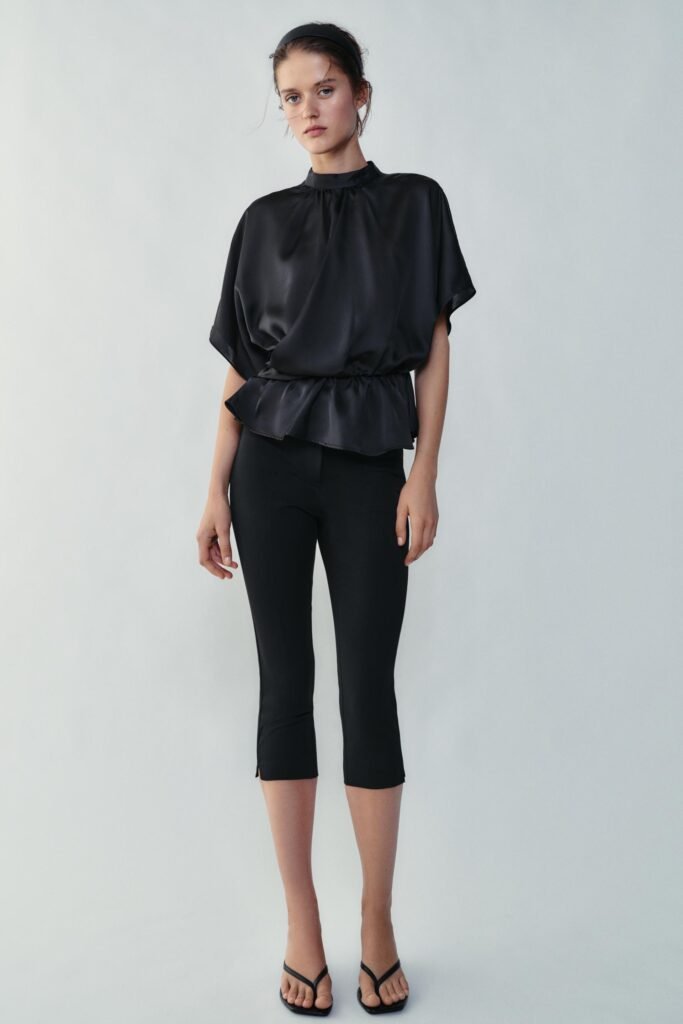 BLUSA ACETINADA DRAPEADA