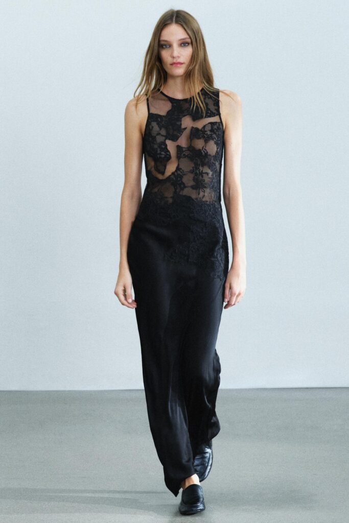 VESTIDO COMPRIDO COMBINADO COM RENDA ZW COLLECTION