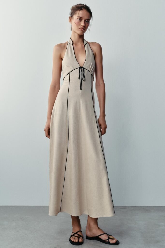 VESTIDO DE LINHO COM VIVOS EM CONTRASTE