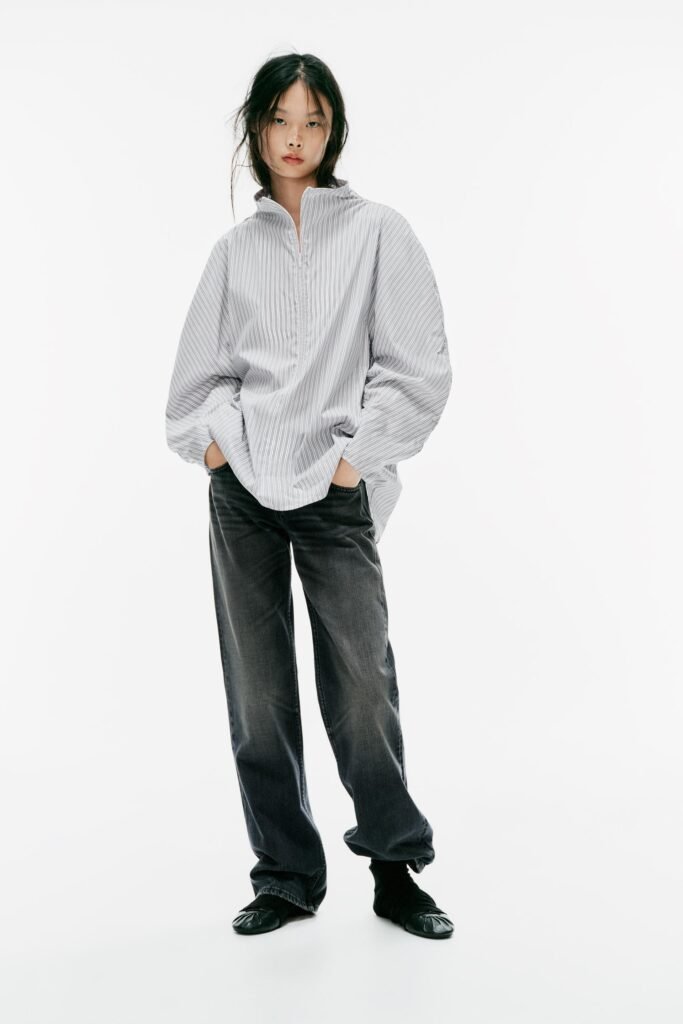 CAMISA DE POPELINA DE RISCAS COM VOLUME
