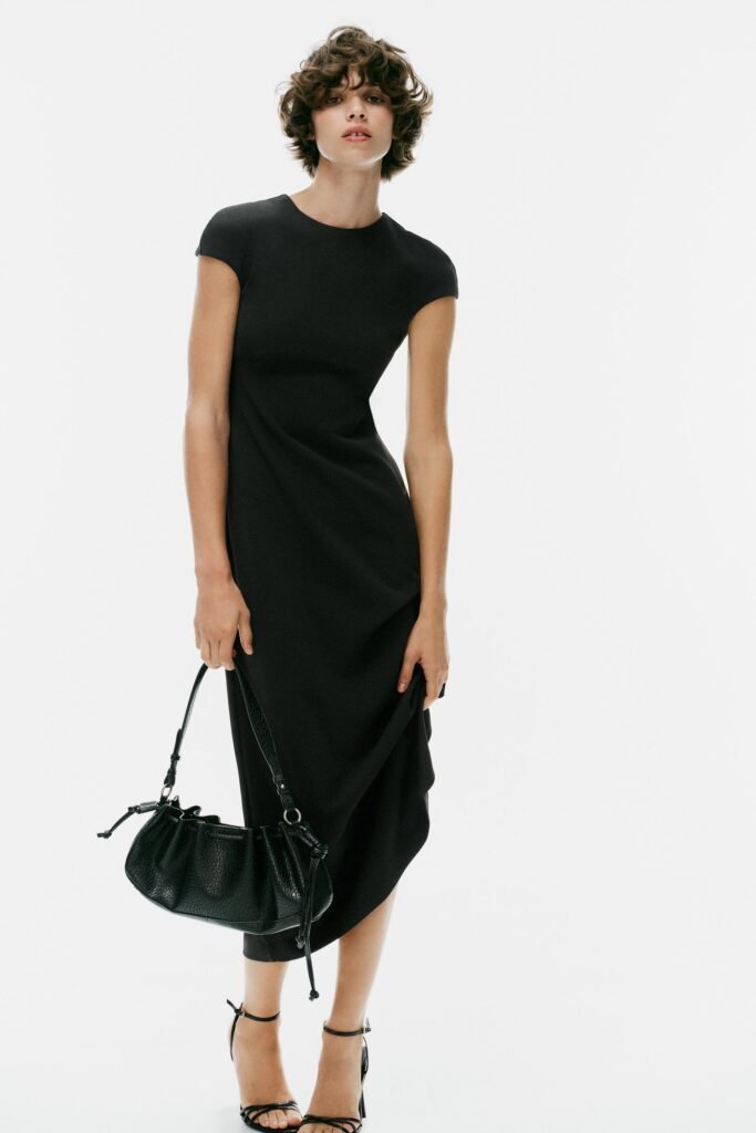 VESTIDO MIDI MANGA CURTA
