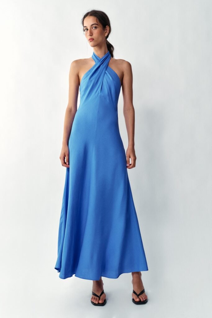 VESTIDO MIDI HALTER EM LINHO