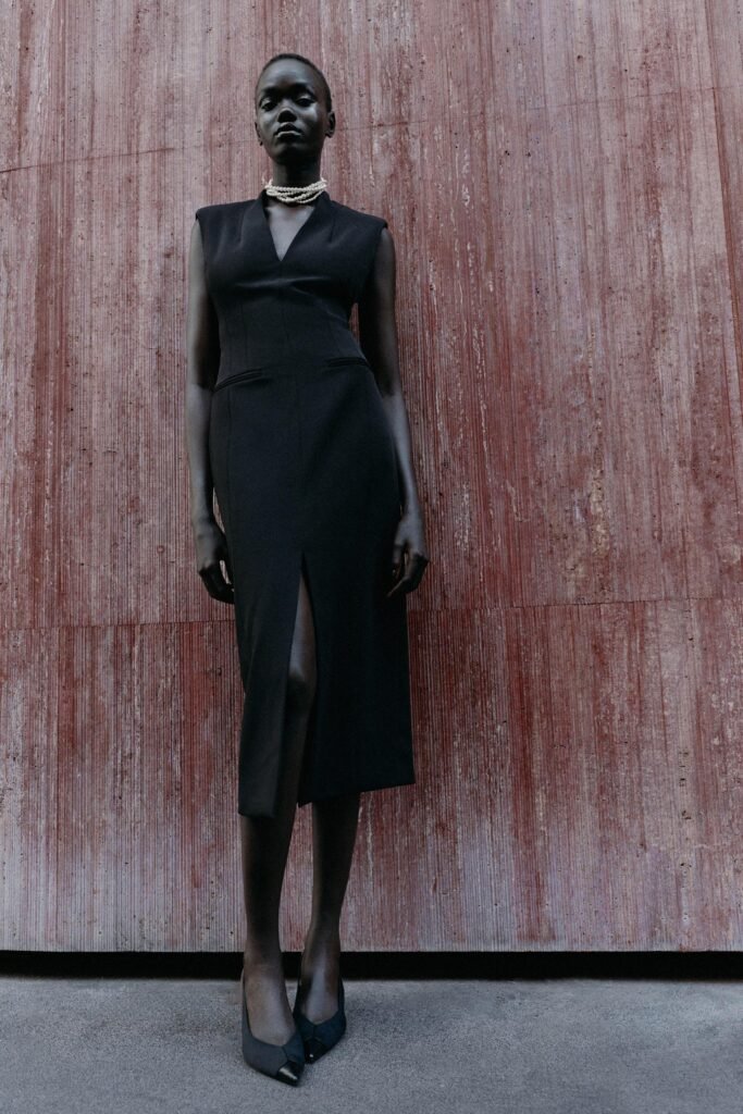 VESTIDO MIDI SEM MANGAS