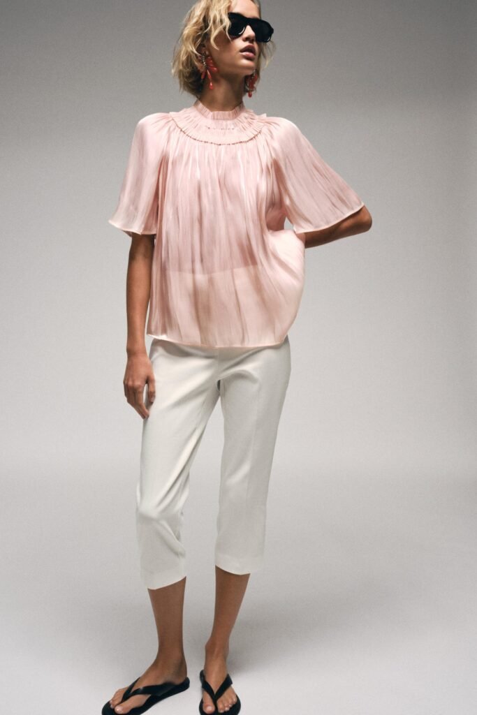 BLUSA EFEITO BRILHO