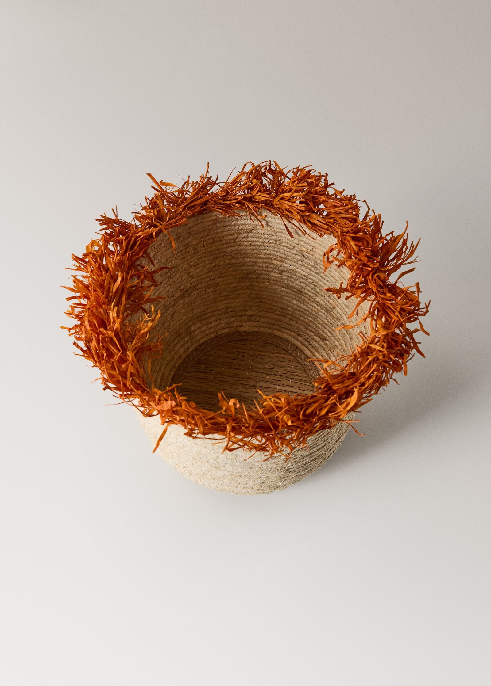 Cesta com detalhe de franja tamanho pequena - Image 4