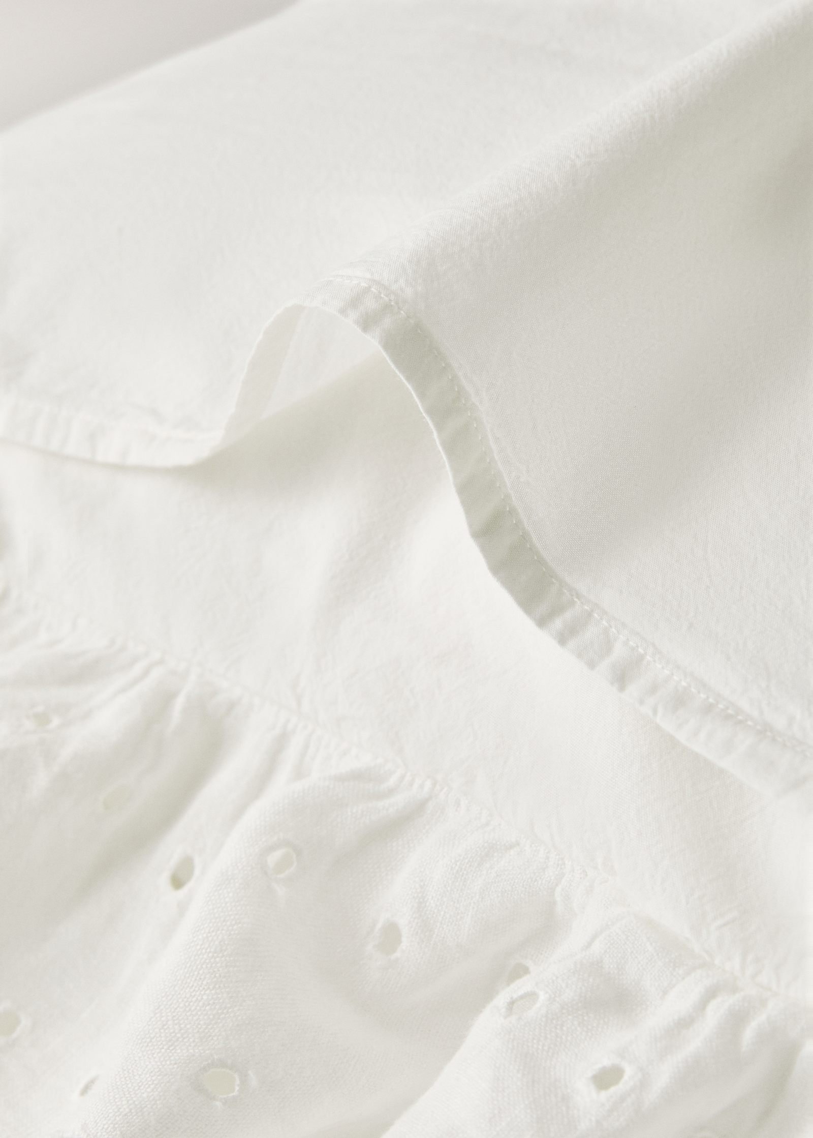 Duas capas de almofada de algodão garment-wash com folho de linho 50x75 cm - Image 3